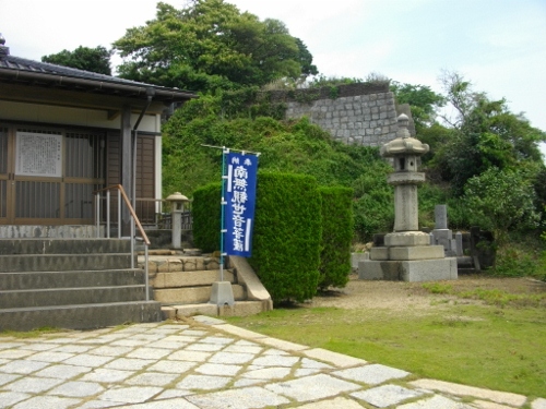 港がみえる丘の径永福寺 (2) (500x375).jpg