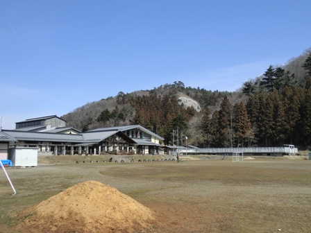 判官森と弁慶森