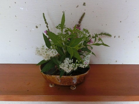 手びねり一輪挿し