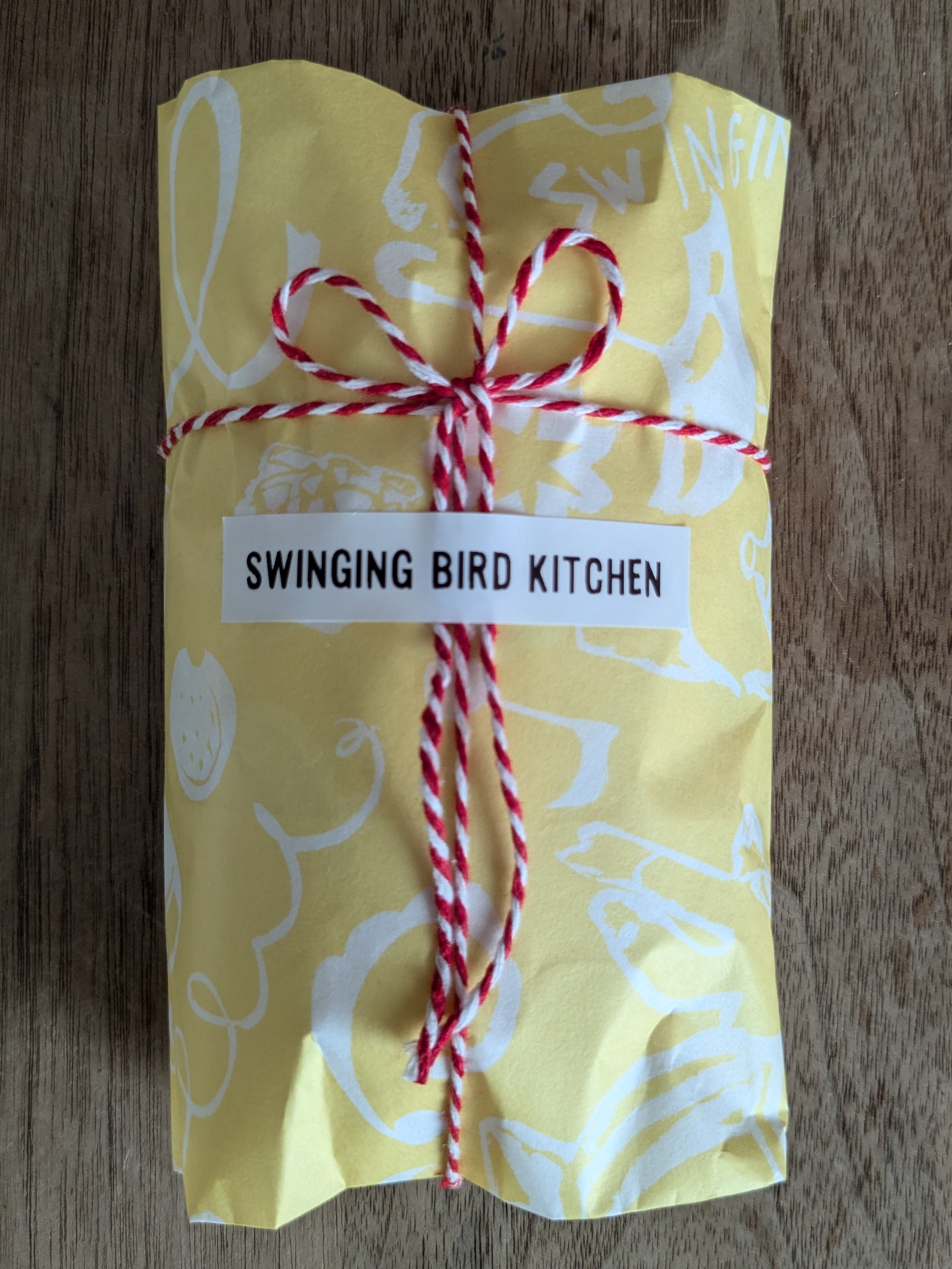 クーヘンさん専用ページ 淡く鮮やかなパステルカラーの色味が楽しめるノック式ボールペン