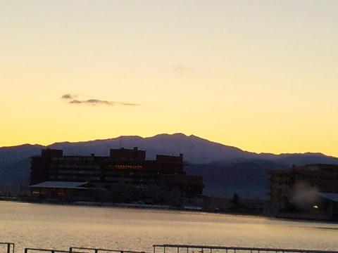 白山の日の出、浜中さん.jpg
