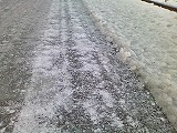 凍った道路