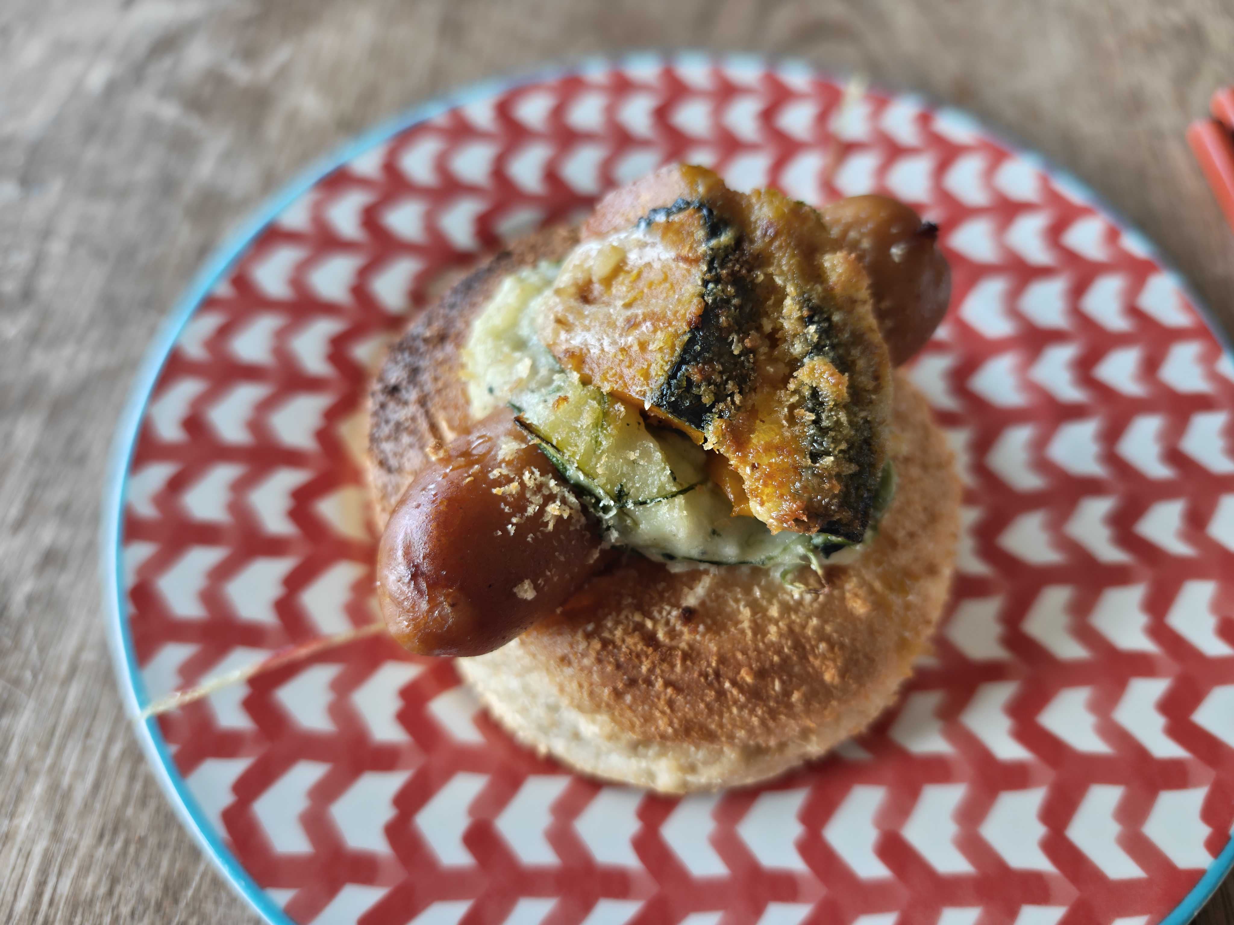 Boulangerie and Cafe Be 十三本店　ロスパン通販　ウインナーフロマージュ