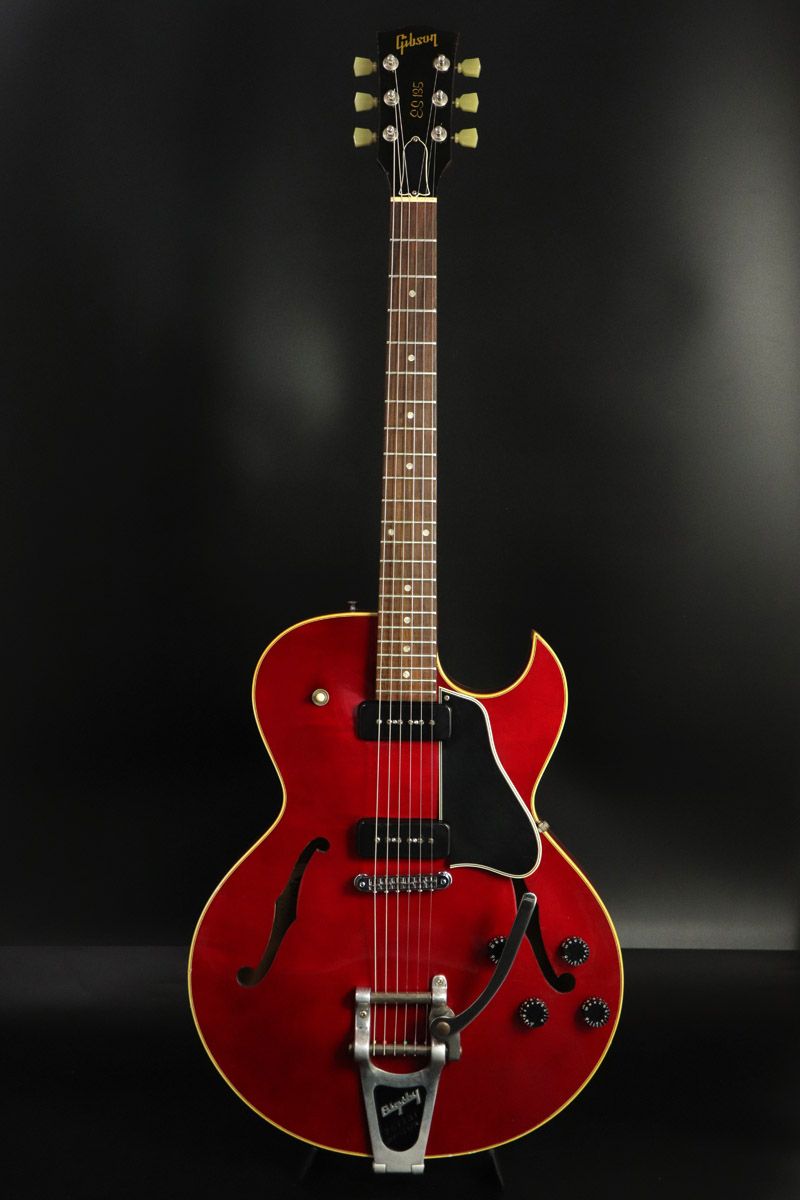 中古 エレキギター ギブソン Gibson ES-135 ビグスビー Cherry 1995年
