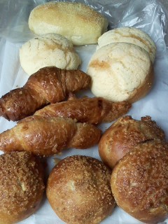 菓子パン詰め放題+1