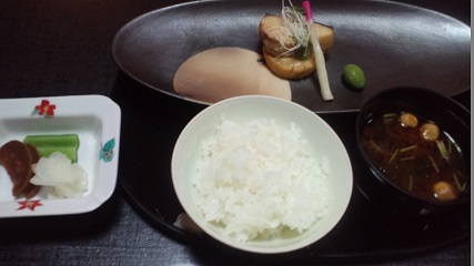 夕飯４