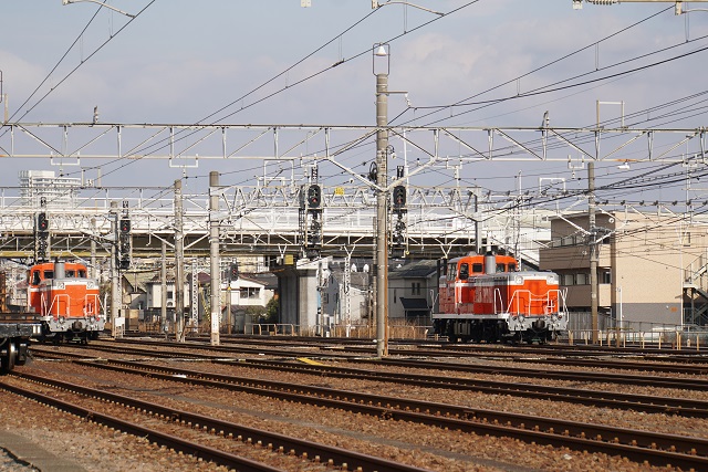 DE10 1704牽引 田端 & DE10 1697牽引 東大宮 & DE10 1571千葉5