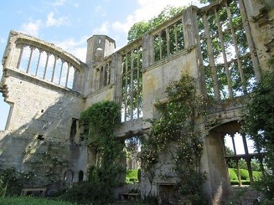 英国南部ドライブ旅行 スードリー城ガーデンと廃墟のコンストラスト おしゃれ手紙 楽天ブログ