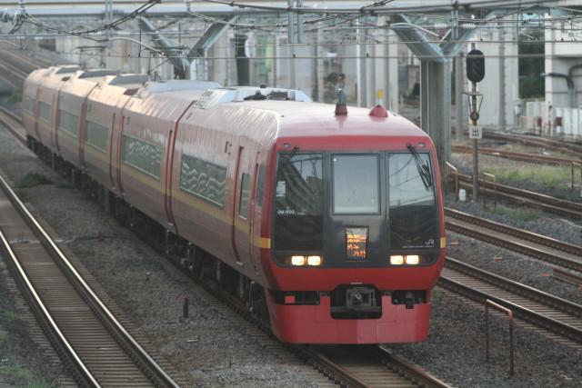 185系 長編成＆253系きぬがわ2