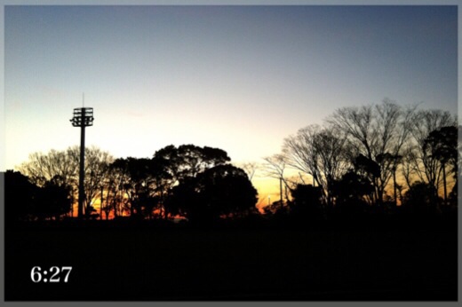 岡村公園野球場から見た東の空