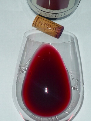 Ch.Pesquie Cuvee Terrasses 2011 glass.jpg