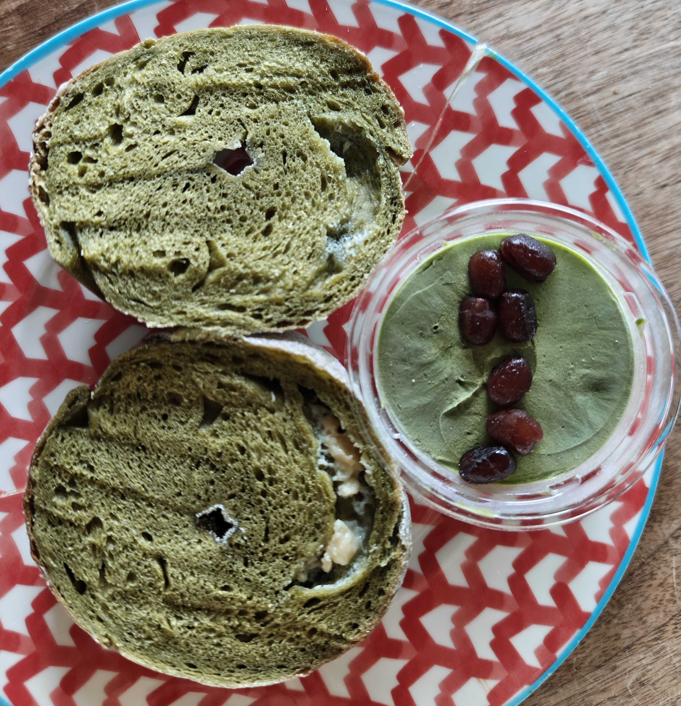 愛知県新城市　チコスベーグル　通販　浮雲抹茶あずき