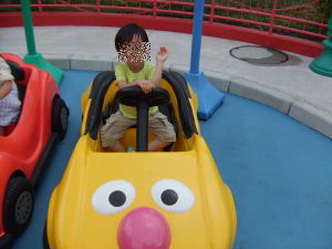 エルモのリトルドライブ