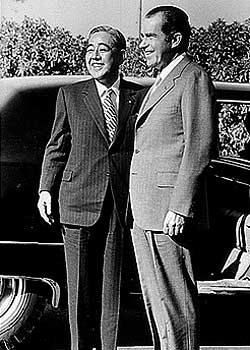 佐藤総理大臣とニクソン大統領