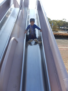 交通公園滑り台