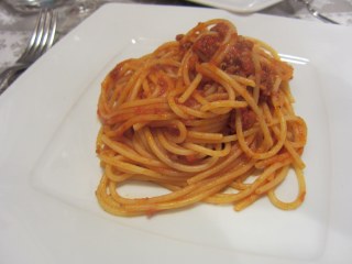 ４