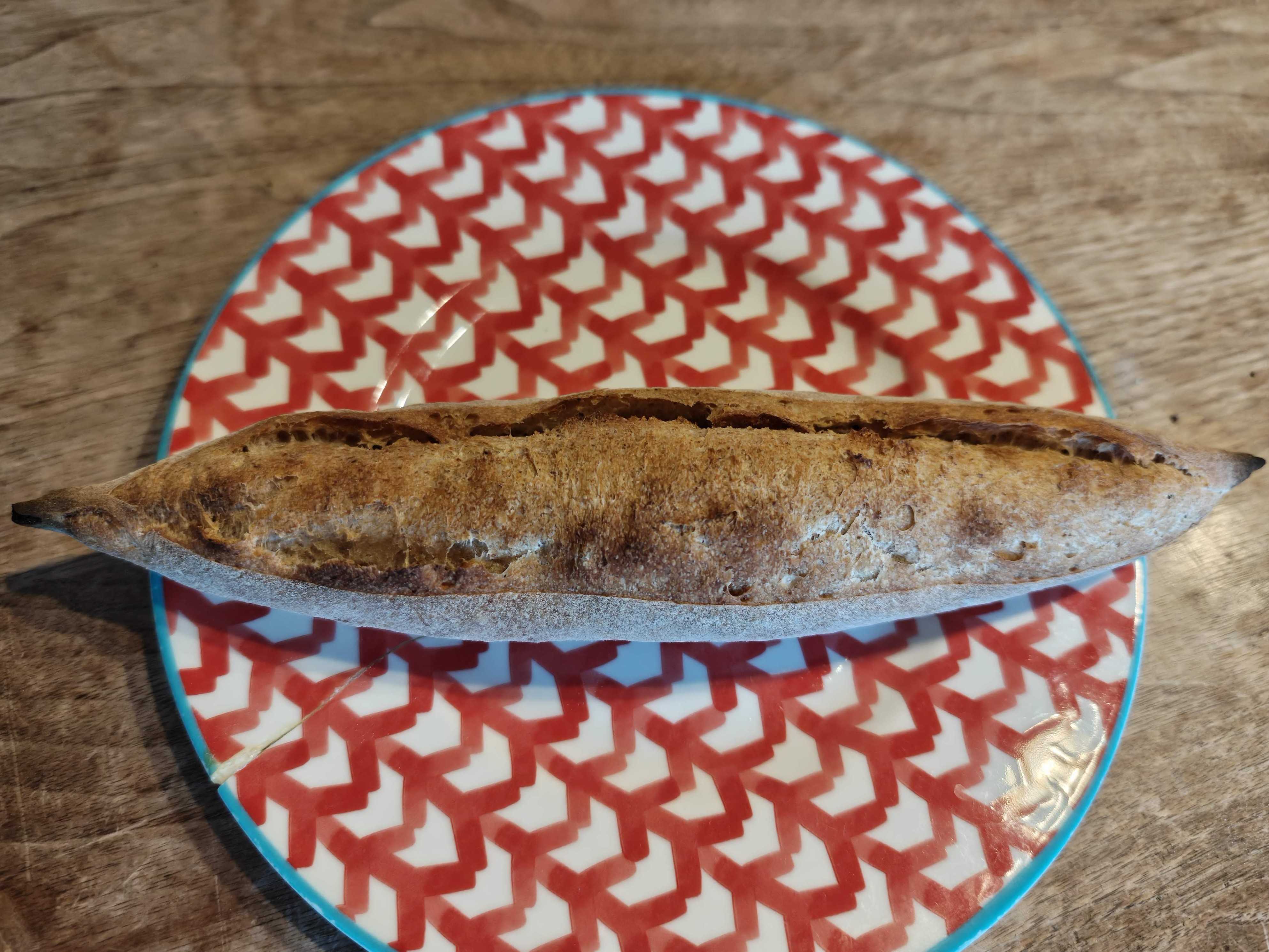 虎ノ門ヒルズ　パン屋　埜屋（noya）　バゲット オ ルヴァン プチ