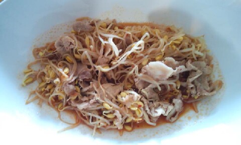 豚肉もやし炒めキムチ味2.JPG