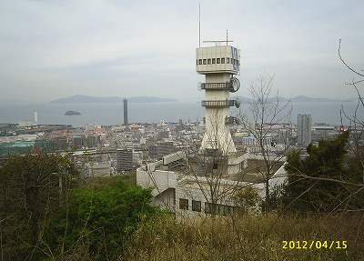 備讃瀬戸海上交通センターと本島