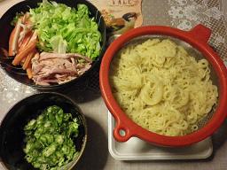 冷やし中華　オクラめかぶ708.JPG