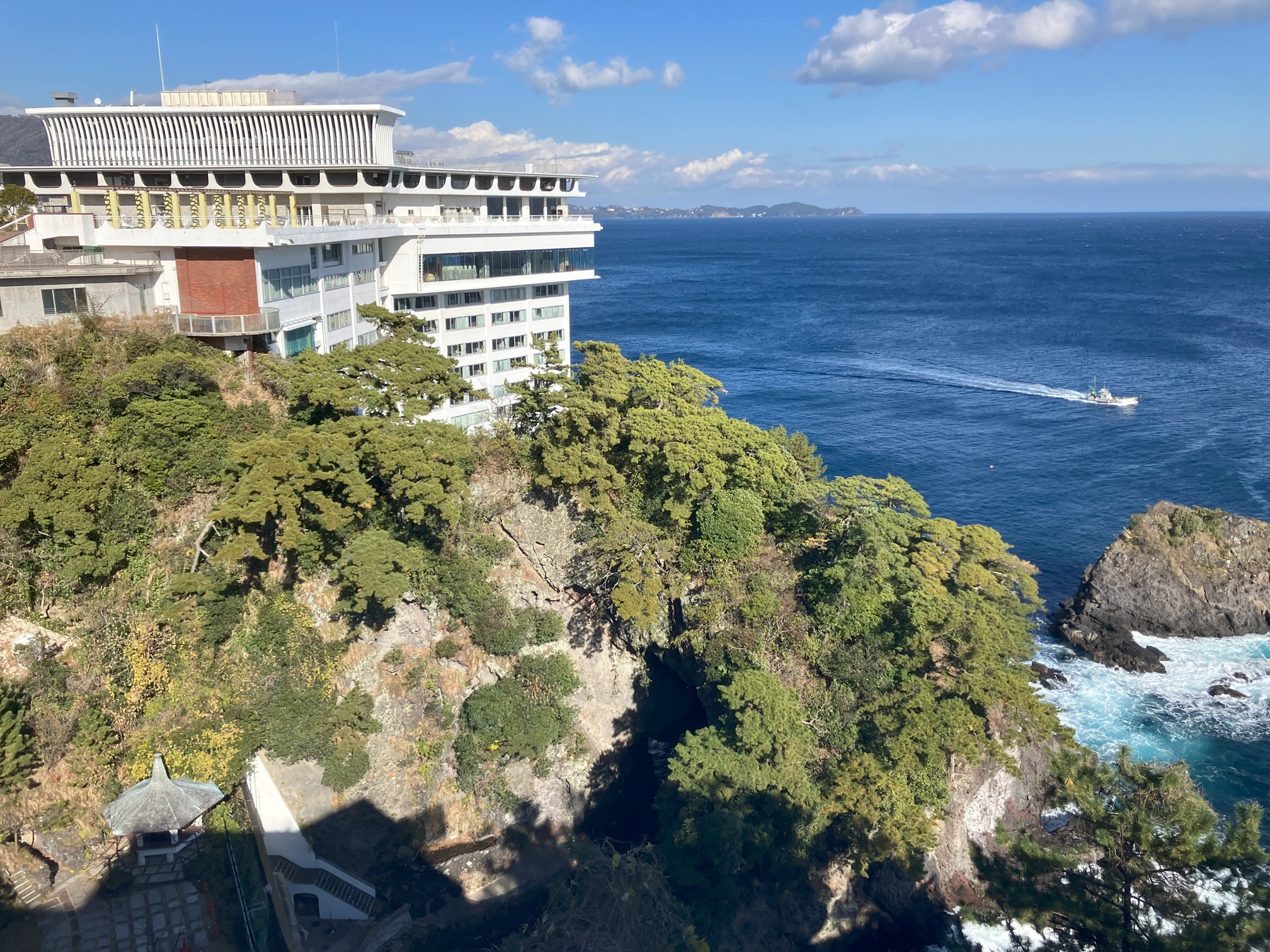 ホテルニューアカオ周辺散策　展望デッキからの景色