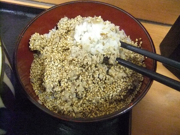 高幡そば高幡不動店のミニあじご飯セット３