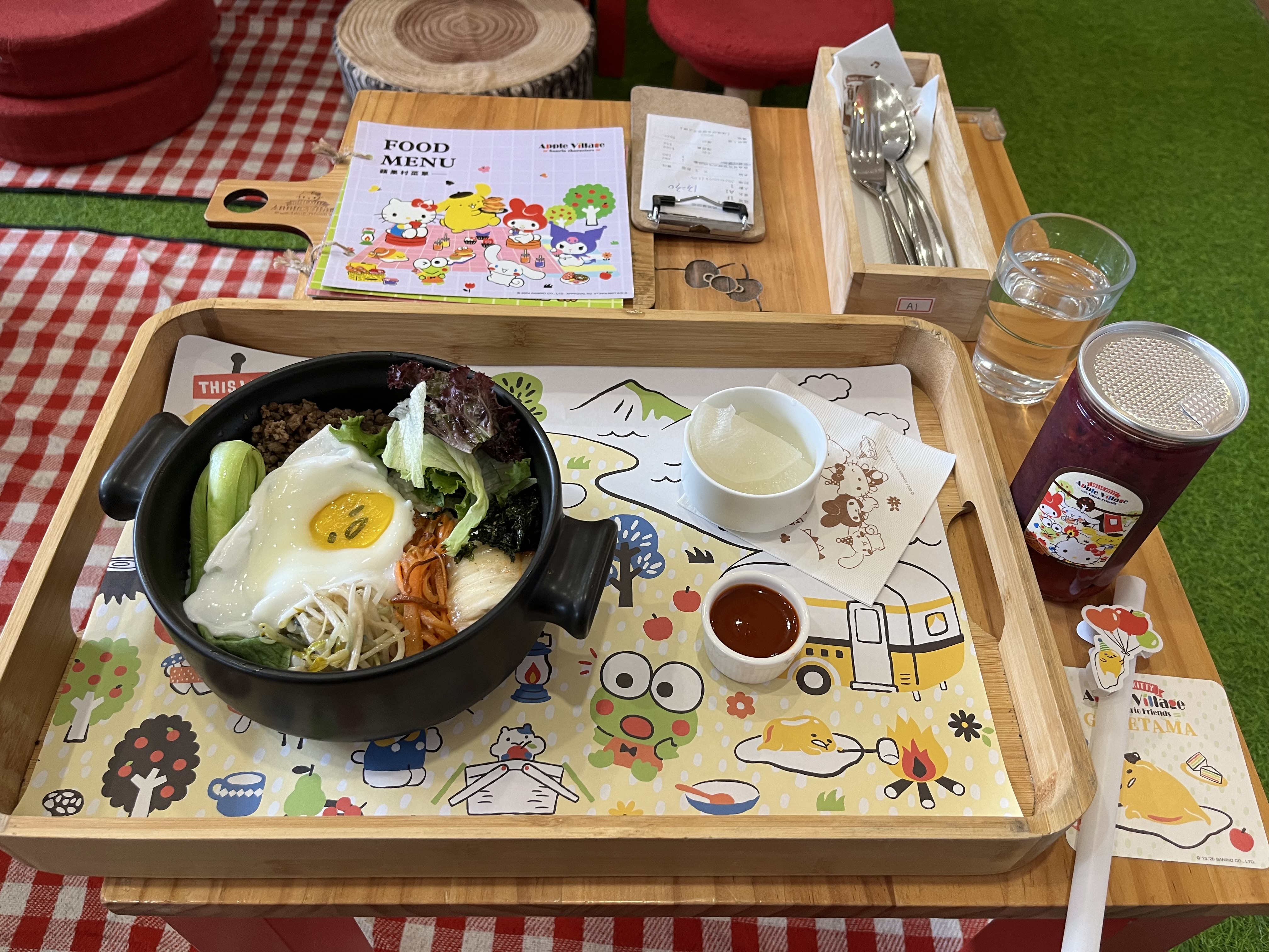 台湾〜Hello Kitty蘋果村親子餐廳 苗栗店② | ぐでぐでママのわくわく