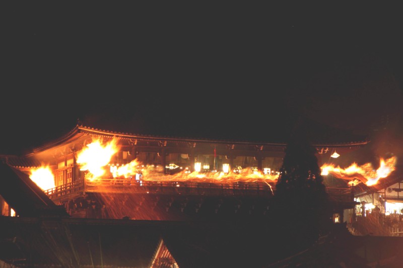 東大寺修二会_002.jpg