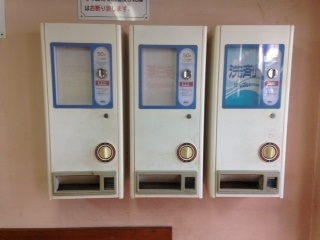 ２５　９日手動自動販売機.JPG