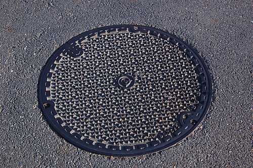 いでさんぽ 話題 新旧 身延のマンホール蓋 二代目館長日記 楽天ブログ