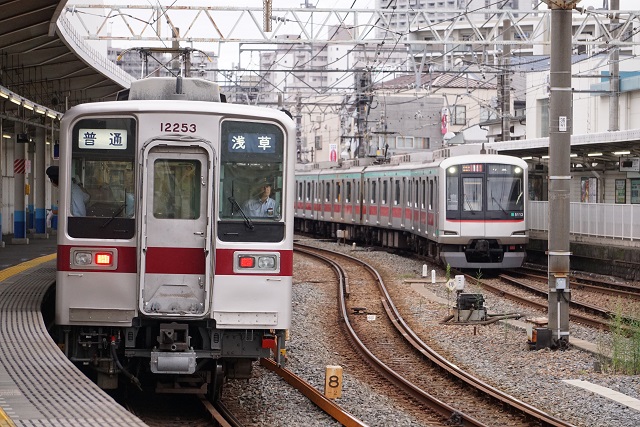 東武 & 半蔵門線8000系2