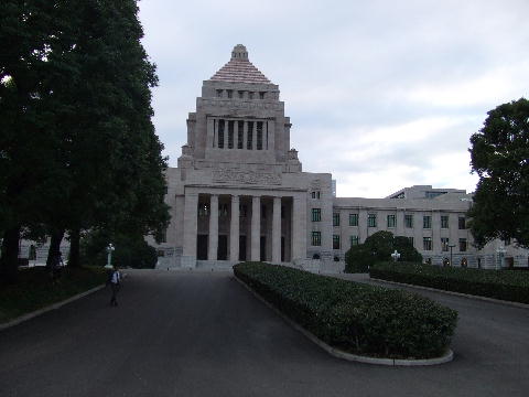 議事堂１.JPG