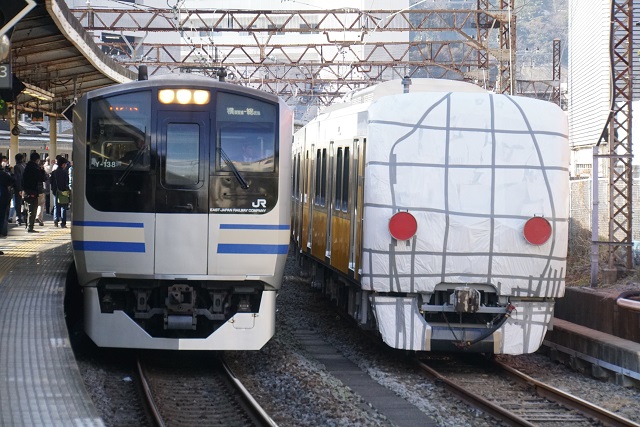DE10 1749 & EF65 2094牽引 静岡鉄道 A3000形 3003編成+3004編成 甲種4