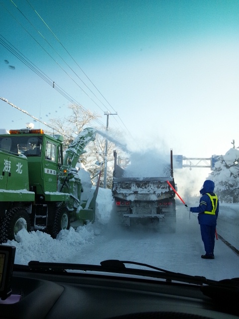 排雪頑張れ!!