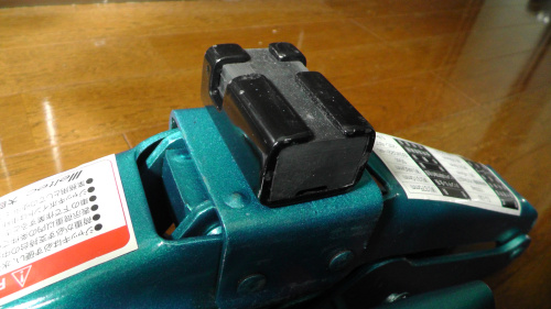 大自工業の１ｔ油圧パンタジャッキFJ-100