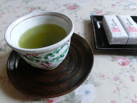 お茶と羊羹