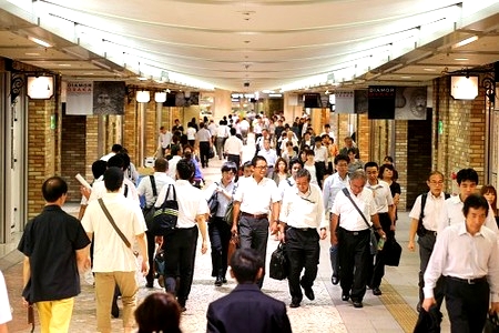 津波による浸水対策が急務とされるディアモール大阪.jpg