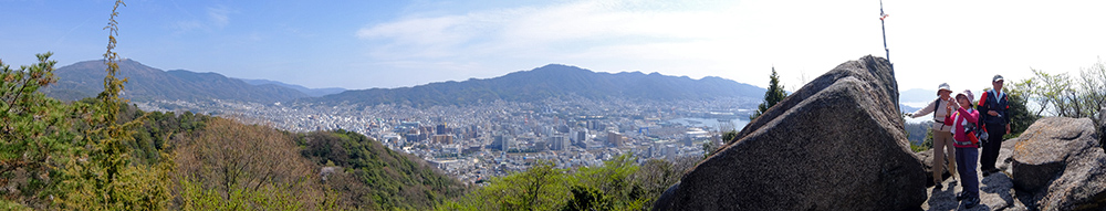 鉢巻山・八畳岩２