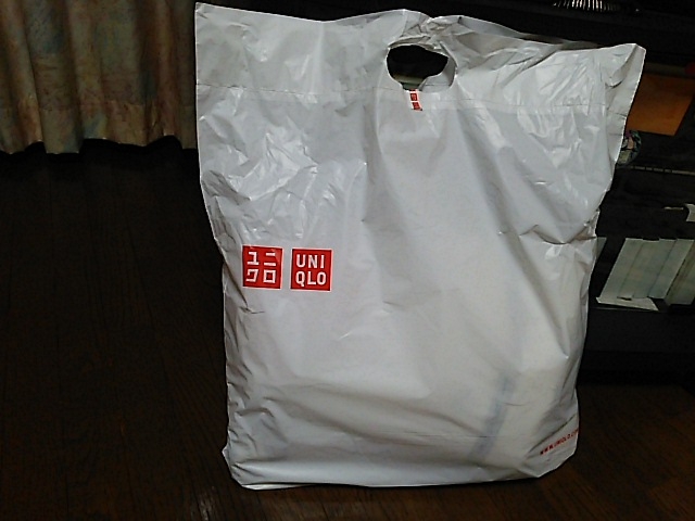 271121ユニクロ.JPG