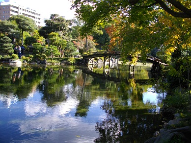 渉成園