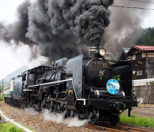 ばんえつ物語津川発車4.jpg