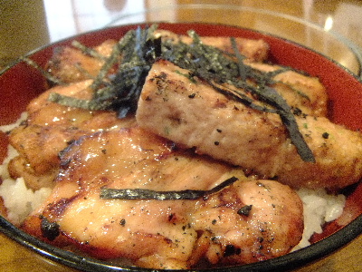 ととや　つくね丼