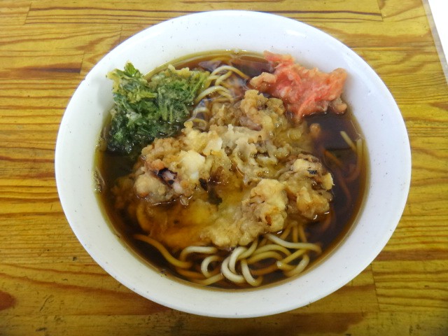 一由
