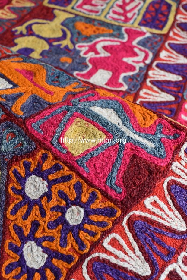 【予約販売品】 トルコ絨毯　刺繍　WOOL ラグ