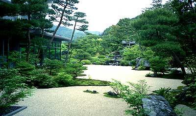 足立美術館庭園(二)