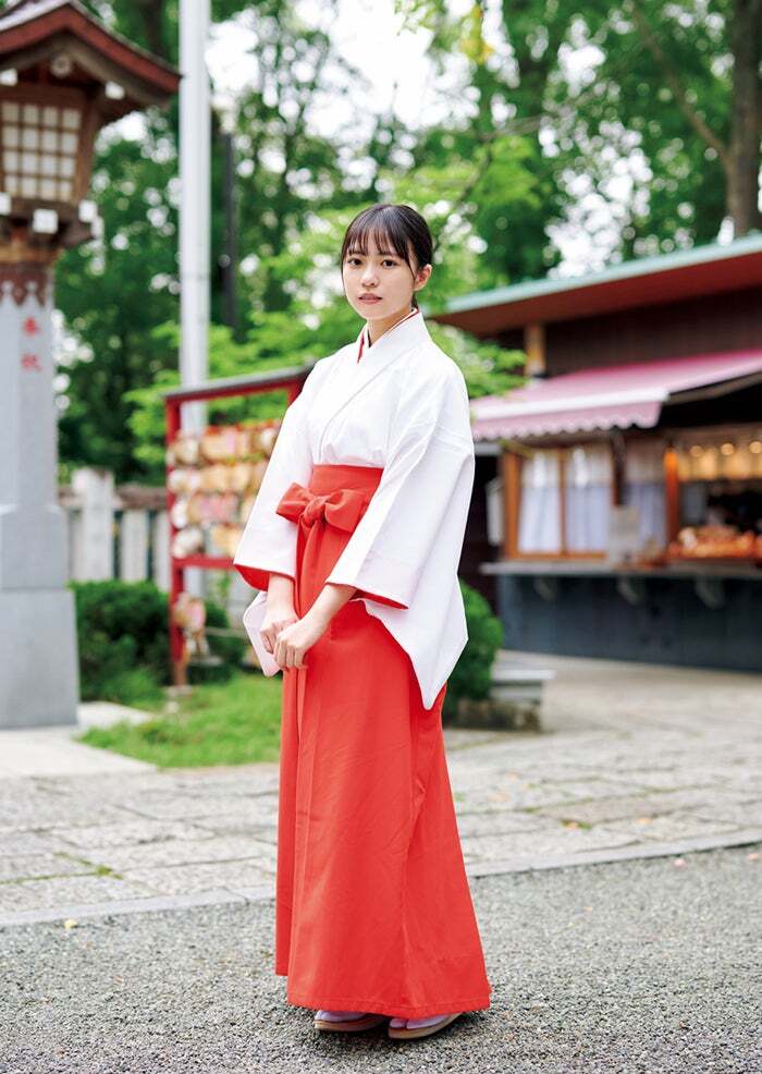 日向坂46 2025年浴衣 正源司陽子 ☆日向坂46♪正源司陽子、透明感素肌際立つ『週プレ』表紙！巫女