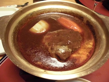 金谷ホテル夕食ビーフシチュー