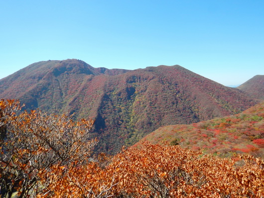天狗岩から大船山を見る(530)4.jpg
