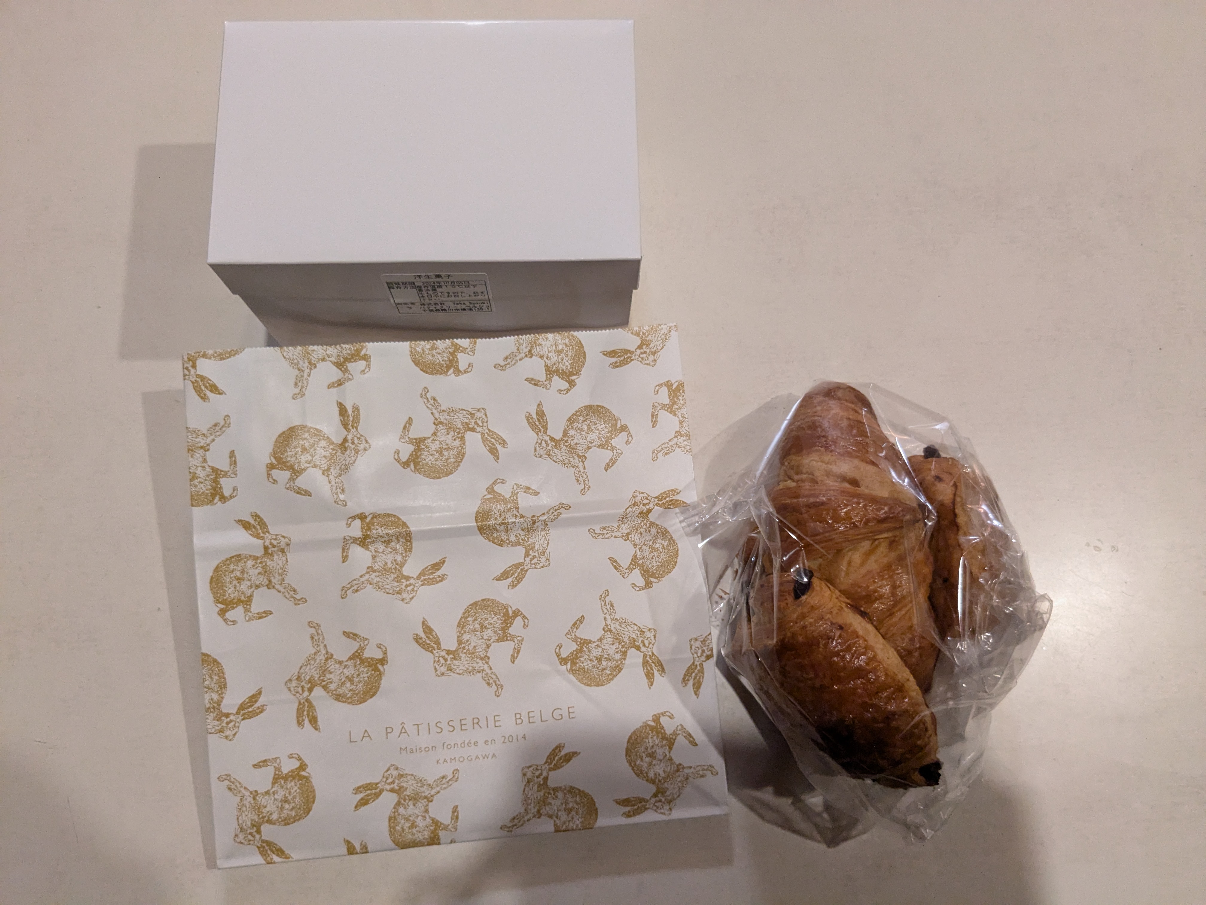 鴨川市ケーキ屋　ラ・パティスリー・ベルジュ　無料紙袋とケーキ箱