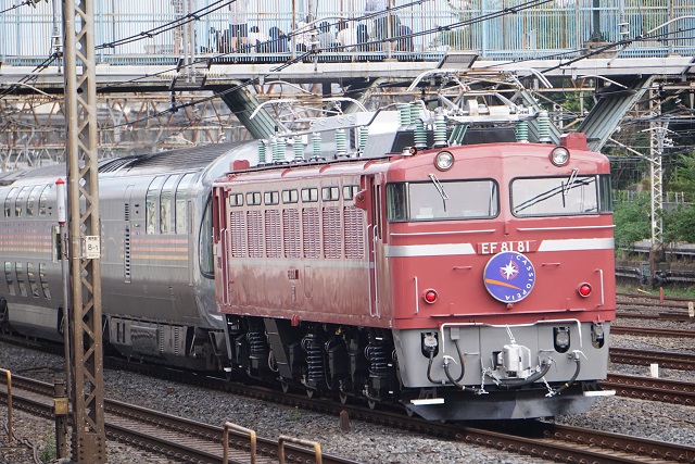 EF81 81牽引 寝台特急 ｢カシオペア紀行｣ 盛岡行き2